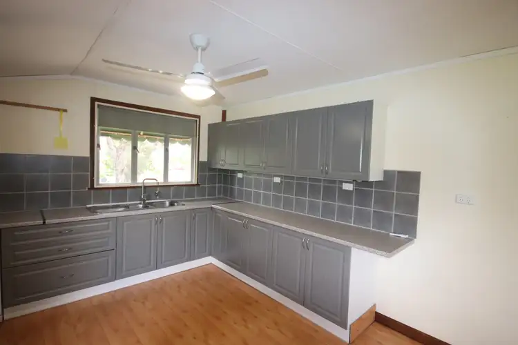 Sixth view of Homely house listing, 16 Stuart Russell Street, Mundubbera QLD 4626