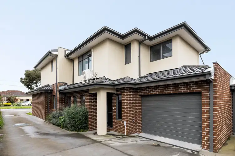 Main view of Homely townhouse listing, 2/21 Stanley Street, Glenroy VIC 3046