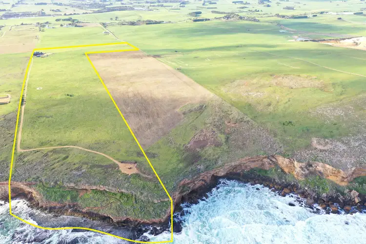 1/616 Hopkins Point, Allansford VIC 3277