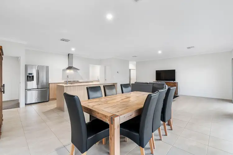 Fourth view of Homely house listing, 6 Pirianda Close, Clarkson WA 6030