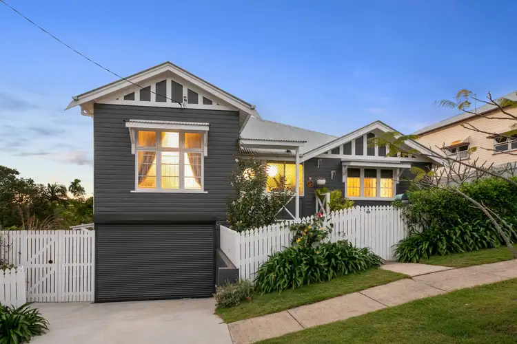 16 Emily Street, Highgate Hill QLD 4101