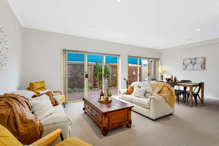 6 Tiller Lane, Patterson Lakes VIC 3197