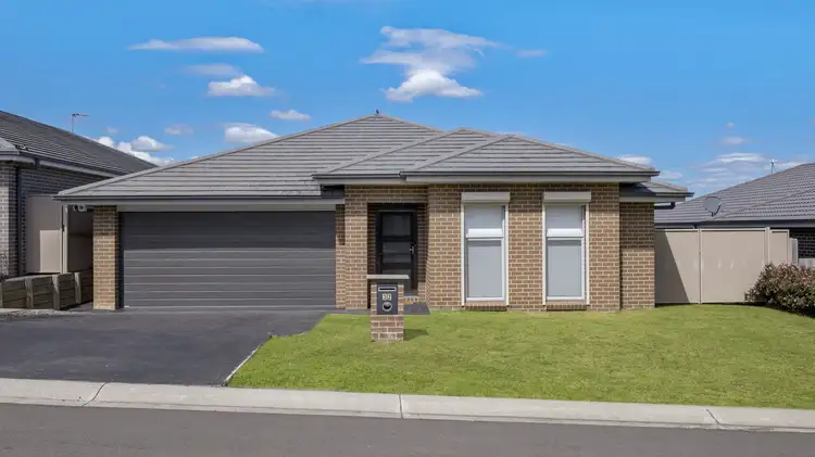 32 Dutton Street, Spring Farm NSW 2570