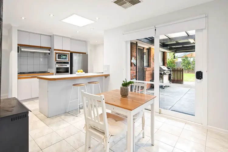 Fifth view of Homely house listing, 9 Loretta Court, Seabrook VIC 3028