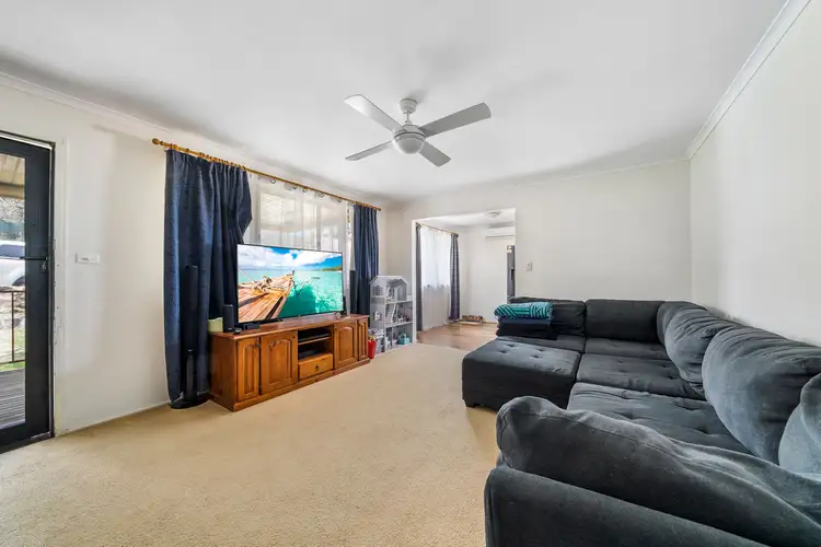 Fourth view of Homely house listing, 27a & 27b Elizabeth Cresent, Queanbeyan East NSW 2620