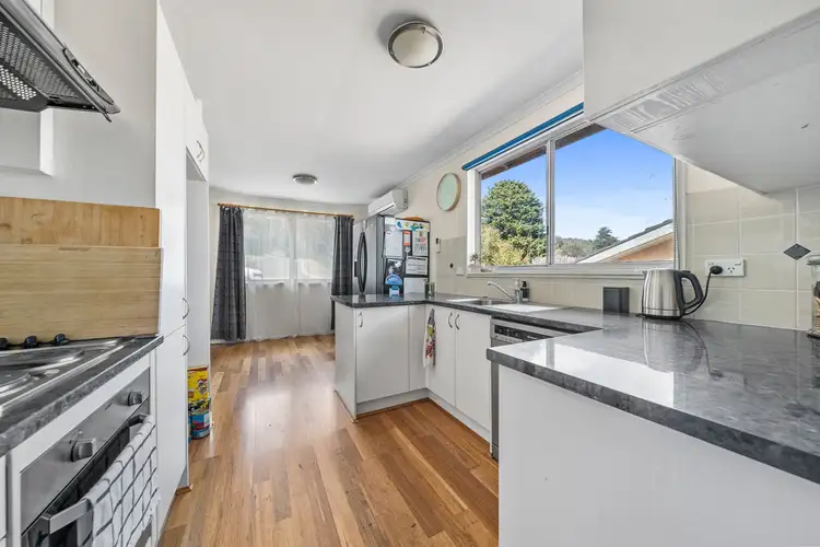 Sixth view of Homely house listing, 27a & 27b Elizabeth Cresent, Queanbeyan East NSW 2620