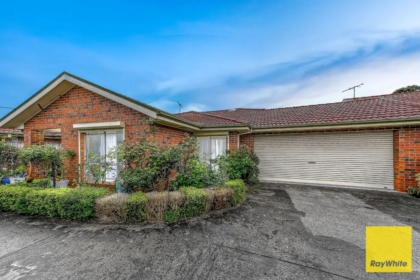 Main view of Homely unit listing, 2/10 Fox Street, Dandenong VIC 3175