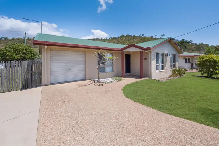Second view of Homely house listing, 15 Curacoa Court, Wulguru QLD 4811