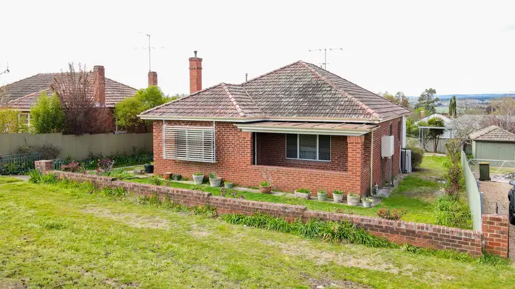 77 Brilliant Street, Bathurst NSW 2795
