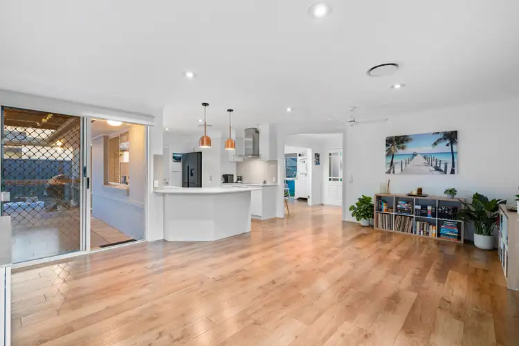 3 Marjorie Crescent, Benowa QLD 4217