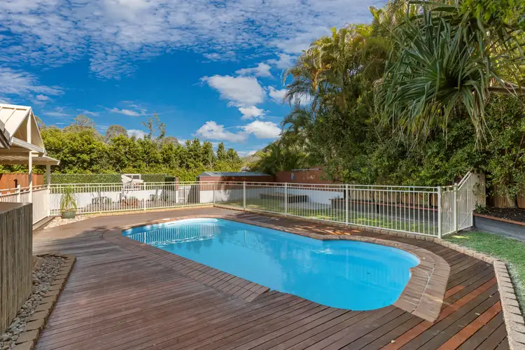 8 Regent Court, Mount Coolum QLD 4573