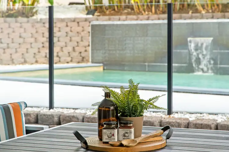4 Corvus Way, Robina QLD 4226