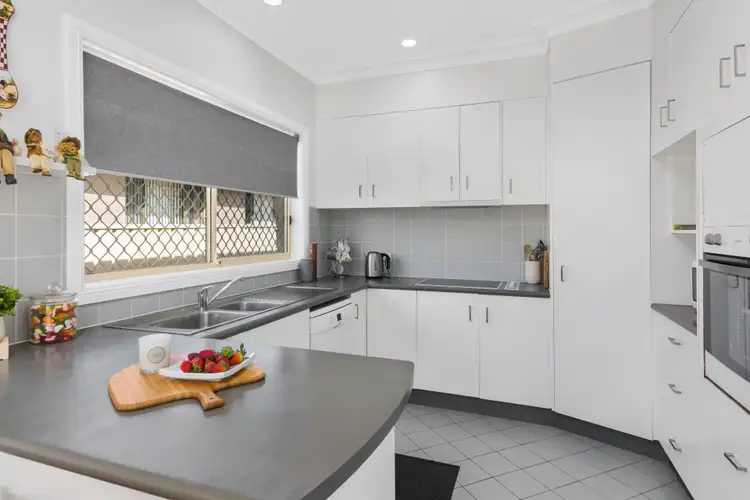 Fifth view of Homely villa listing, 1/63 Thalassa Avenue, East Corrimal NSW 2518