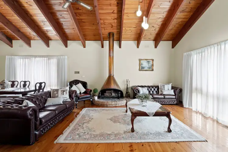 Second view of Homely house listing, 25 Chippendale Court, Templestowe VIC 3106