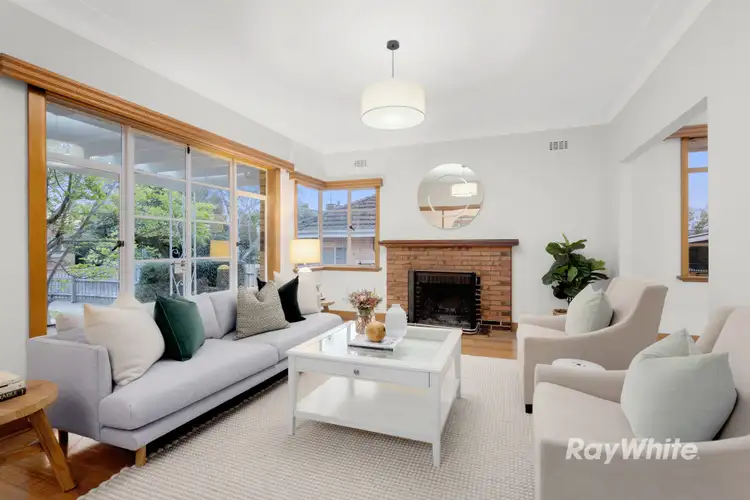 Second view of Homely house listing, 2 Velra Avenue, Murrumbeena VIC 3163