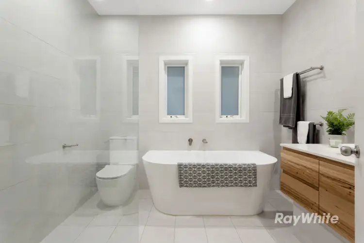 Sixth view of Homely house listing, 2 Velra Avenue, Murrumbeena VIC 3163
