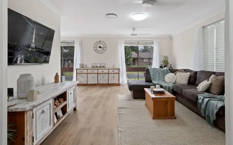 Seventh view of Homely house listing, 31 Euphrates Place, Kearns NSW 2558