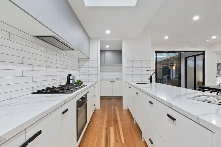 Fifth view of Homely house listing, 15 Bruthen Street, Moorabbin VIC 3189