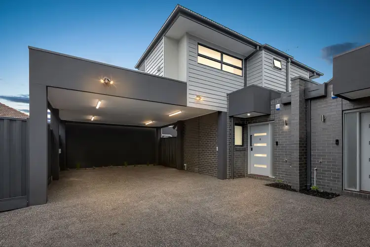 2/408 Blackshaws Road, Altona North VIC 3025