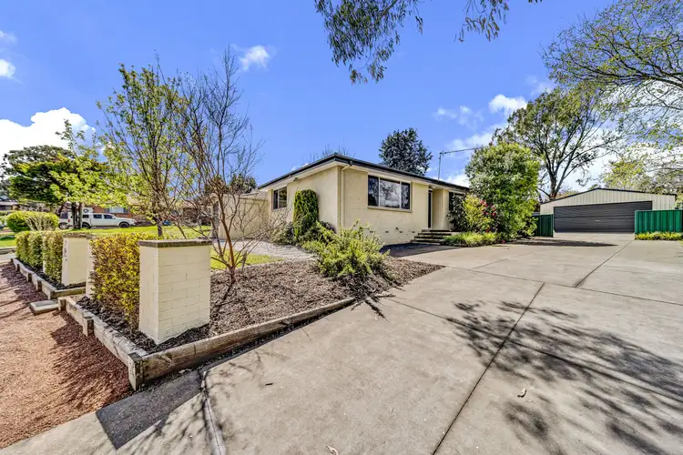 Second view of Homely house listing, 7 Saywell Place, Charnwood ACT 2615