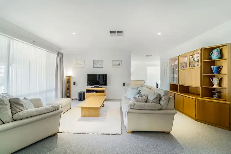 Sixth view of Homely house listing, 4 Shalvey Close, Duncraig WA 6023