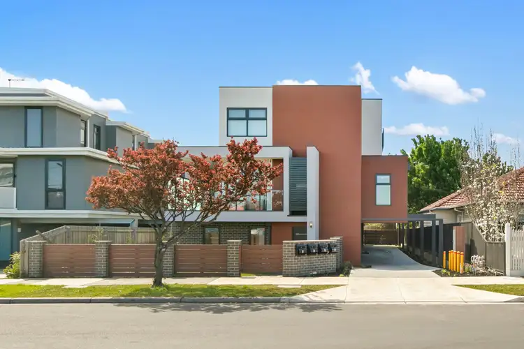 Main view of Homely townhouse listing, 1/5 Heather Street, Bentleigh East VIC 3165