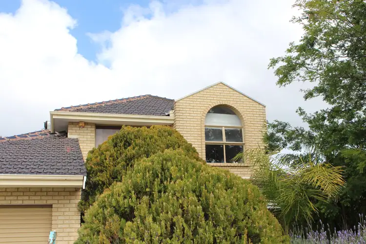 5 Blakey Rise, Winthrop WA 6150