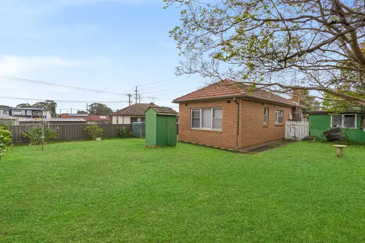 Fifth view of Homely house listing, 121 Reilly Street, Lurnea NSW 2170