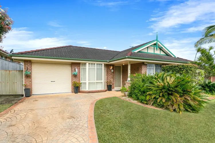 16 Barragoola Road, Blue Haven NSW 2262