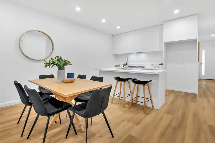 Fourth view of Homely house listing, 4 Scaevola Road, Craigieburn VIC 3064