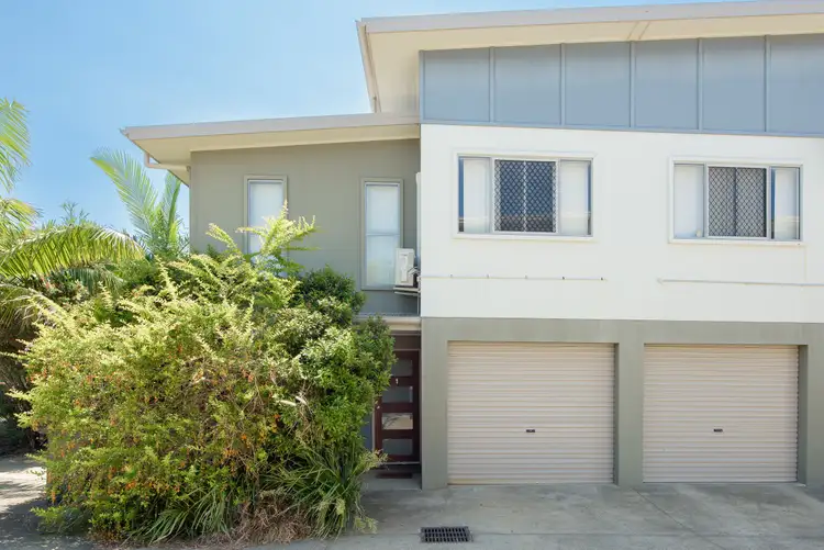 Main view of Homely townhouse listing, 1/214 Oaka Street, South Gladstone QLD 4680