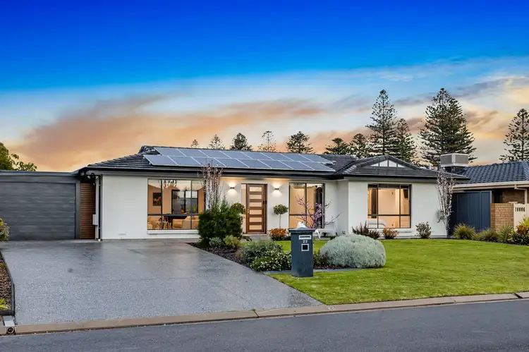 22 Sea Spray Avenue, North Haven SA 5018