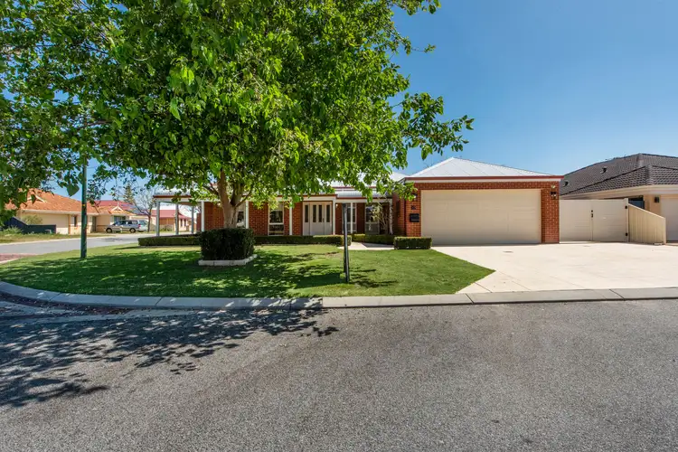 28 Chinchilla Parkway, Port Kennedy WA 6172