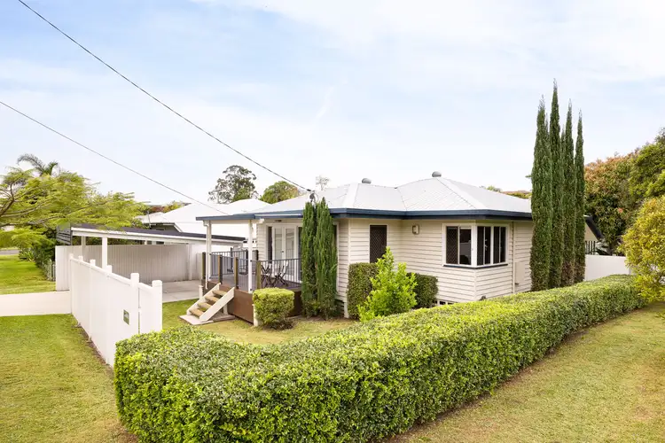 6 Hoey Street, Wavell Heights QLD 4012