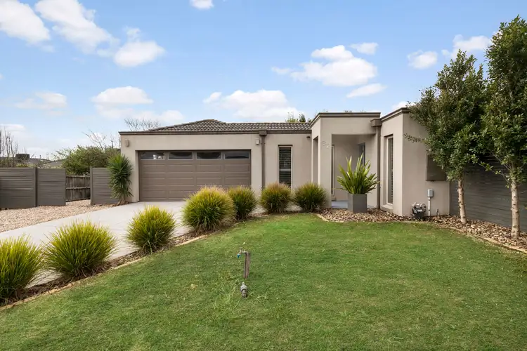 32 Tallis Grove, Doreen VIC 3754