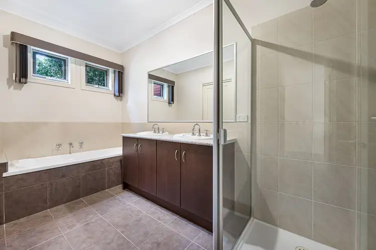 Sixth view of Homely house listing, 1 Strahan Court, Boronia VIC 3155