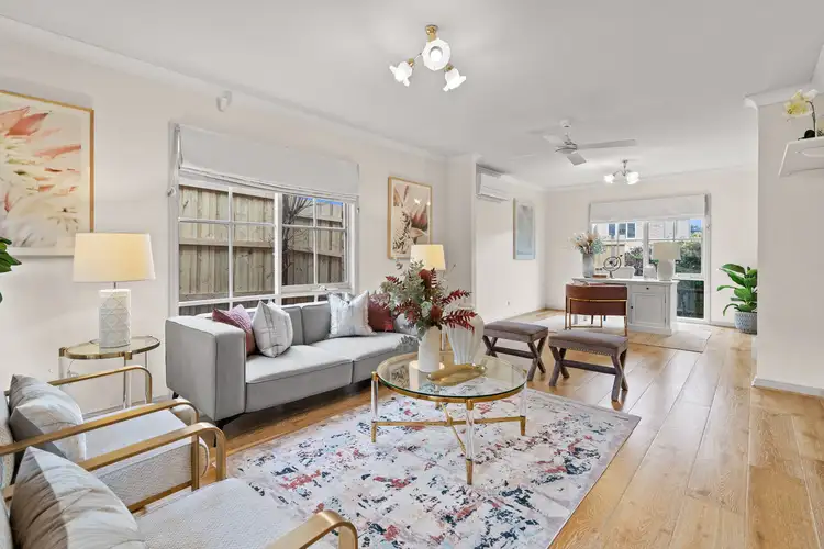 Main view of Homely unit listing, 2/5 Leonard Street, Balwyn VIC 3103