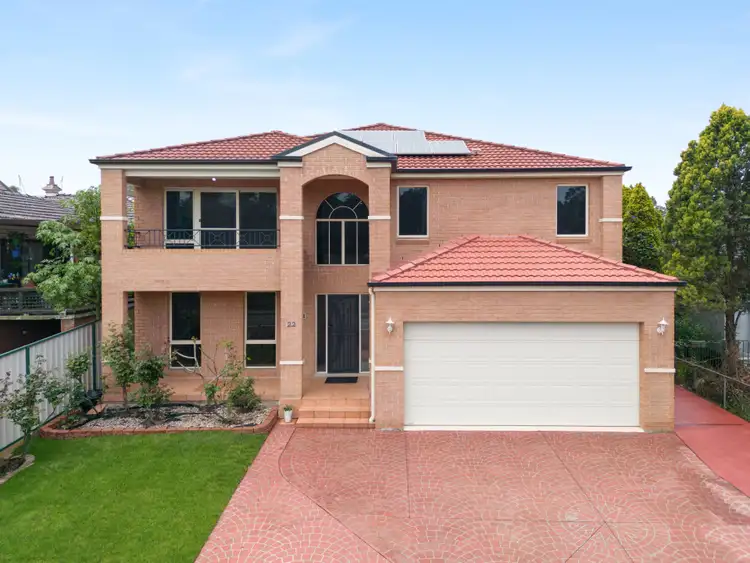 22 Railway Parade, Glenfield NSW 2167
