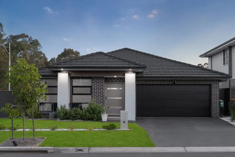 8 Clout Street, Leppington NSW 2179