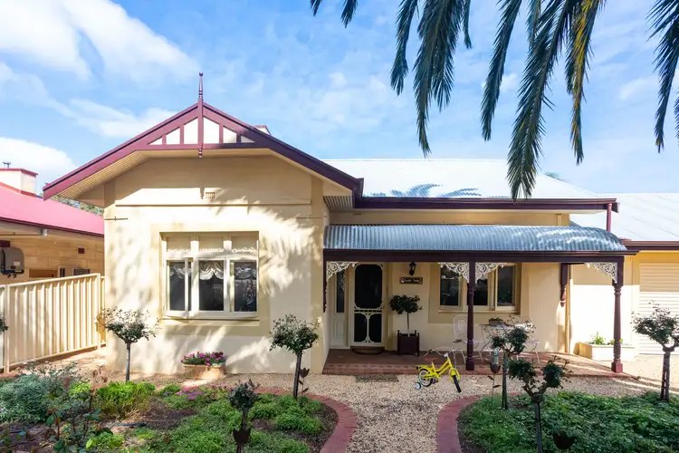 9 Sadleir Street, Loxton SA 5333