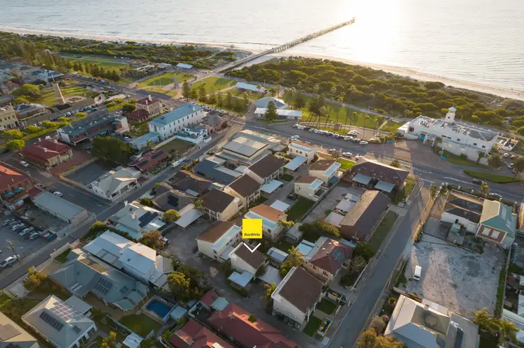 Main view of Homely unit listing, 3/86-87 Esplanade, Semaphore SA 5019