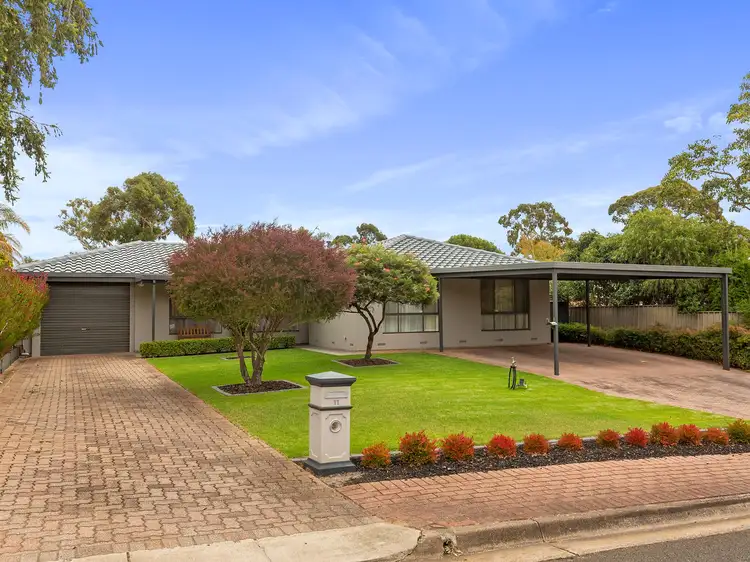 11 Emerald Street, Flagstaff Hill SA 5159
