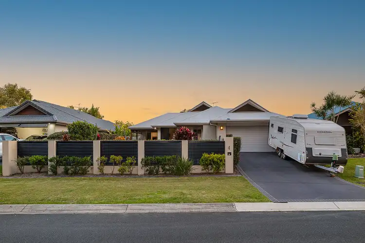 4 Dasen Street, Thornlands QLD 4164