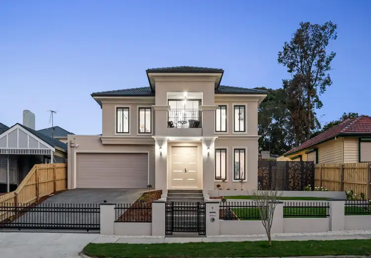 9 Dobell Street, Blackburn South VIC 3130