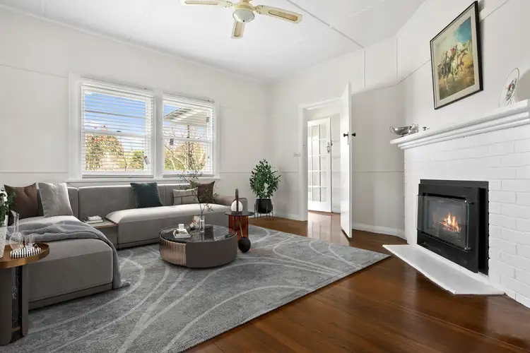 Second view of Homely house listing, 9 Sunset Point Drive, Mittagong NSW 2575