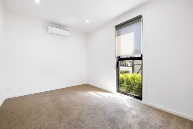 Sixth view of Homely townhouse listing, 1/902 Pascoe Vale Road, Glenroy VIC 3046