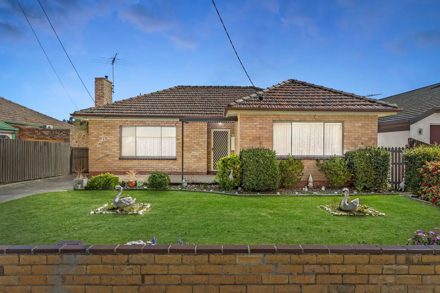 Main view of Homely house listing, 25 Dundee Avenue, Chadstone VIC 3148