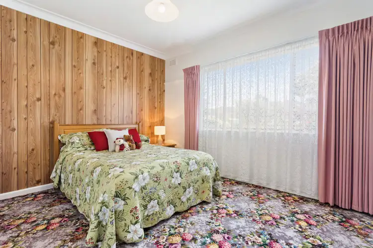 Fifth view of Homely house listing, 25 Dundee Avenue, Chadstone VIC 3148