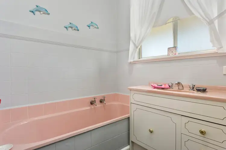 Sixth view of Homely house listing, 25 Dundee Avenue, Chadstone VIC 3148