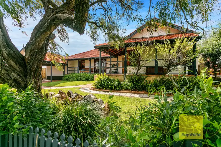 18 Shann Street, Floreat WA 6014